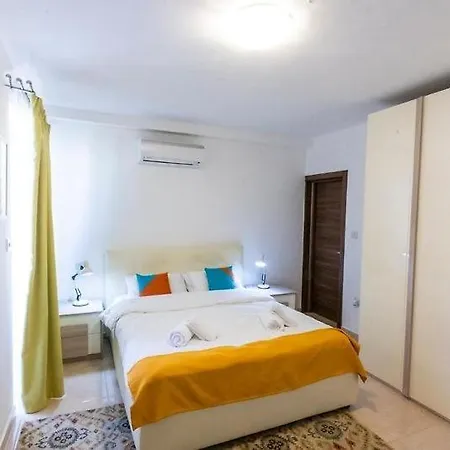 Apartman The Caves San Ġiljan