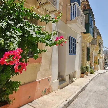 The Caves Lejlighed *