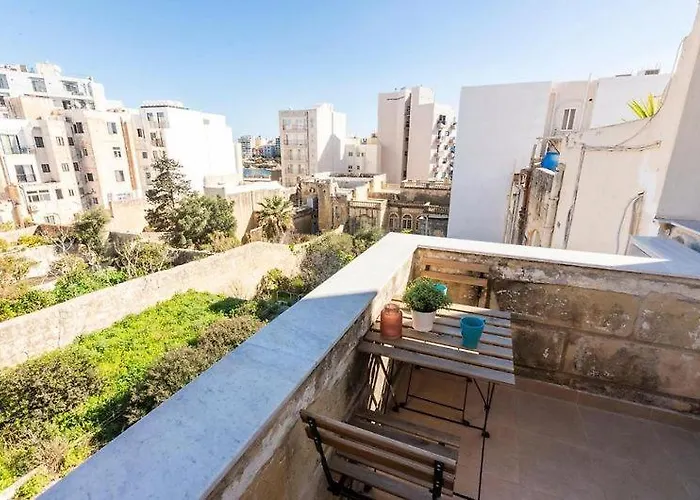 Apartman The Caves San Ġiljan